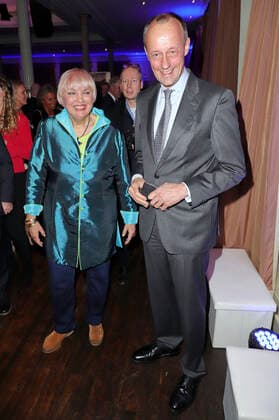 Claudia Roth und Friedrich Merz beim Blankeneser Neujahrsempfang im Hotel Süllberg. Hamburg, 09.01.2020 *** Claudia Roth and Friedrich Merz at the Blankenese New Years Reception in the Hotel Süllberg Hamburg, 09 01 2020 Foto:xgbrcix xFuturexImage