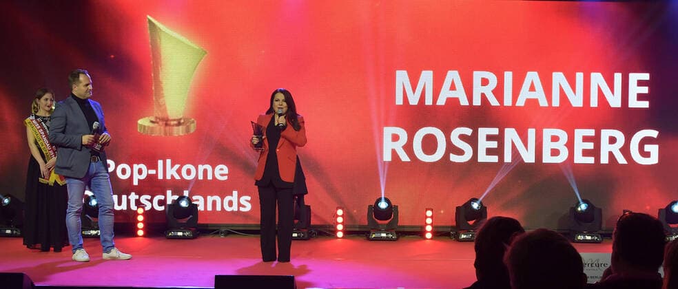 SMAGO AWARD zu 50 Jahre Hitparade Marianne Rosenberg, SMAGO AWARD Gewinnerin zur Preisverleihung SMAGO AWARD 2020 zu 50 Jahre Hitparade in Berlin am 12.01.2020