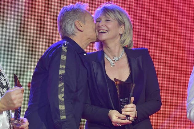 Entertainment Bilder des Tages SMAGO AWARD zu 50 Jahre Hitparade Olaf Berger, Claudia Jung Ankunft zur Preisverleihung SMAGO AWARD 2020 zu 50 Jahre Hitparade in Berlin am 12.01.2020