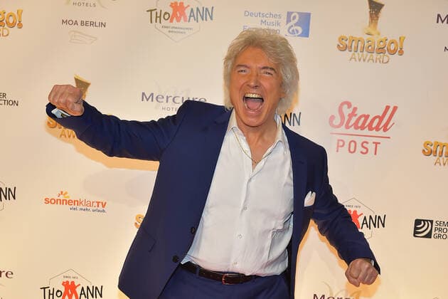 Entertainment Bilder des Tages SMAGO AWARD zu 50 Jahre Hitparade Peter Orloff Ankunft zur Preisverleihung SMAGO AWARD 2020 zu 50 Jahre Hitparade in Berlin am 12.01.2020
