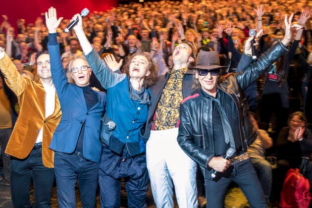 Bilder des Jahres 2020, Entertainment 01 Januar Entertainment Themen der Woche KW03 Entertainment Bilder des Tages Die Premiere des Films Lindenberg. Mach Dein Ding im CineStar im Petersbogen in Leipzig. In Anwesenheit von Udo Lindenberg. Dario Suter, Hermine Huntgeburth, Michael Lehmann, Jan Bülow *** The premiere of the film Lindenberg Do your thing at the CineStar in the Petersbogen in Leipzig In the presence of Udo Lindenberg Dario Suter, Hermine Huntgeburth, Michael Lehmann, Jan Bülow