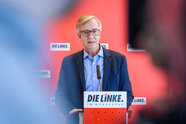 News Bilder des Tages Berlin, Pressekonferenz Fraktion Die Linke Deutschland, Berlin - 14.01.2020: Im Bild ist Dietmar Bartsch (Fraktionsvorsitzender DIE LINKE im Bundestag) während der Pressekonferenz der Fraktion Die Linke im deutschen Bundestags zu sehen. Berlin Bundestag Berlin Deutschland