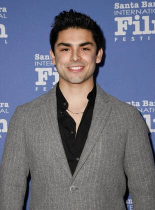 January 16, 2020, Santa Barbara, CA, USA: SANTA BARBARA, CALIFORNIA - JANUARY 16: Diego Tinoco attends the American Riviera Award presentation during the 35th Santa Barbara International Film Festival at Arlington Theatre on January 16, 2020 in Santa Barbara, California. Photo: CraSH imageSPACE Santa Barbara USA - ZUMAs181 20200116_zea_s181_010 Copyright: xImagespacex