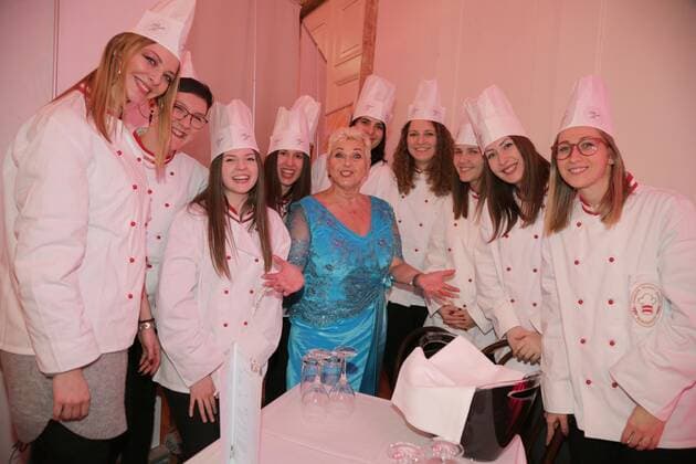 16.01.2020, Wiener Hofburg, ZUCKERBÄCKERBALL 2020, Wiens beliebtester Ball! im Bild: Jazz Gitti, ZUCKERBÄCKERBALL 2020 *** 16 01 2020, Vienna Hofburg, ZUCKERBÄCKERBALL 2020, Viennas most popular ball in the picture Jazz Gitti, ZUCKERBÄCKERBALL 2020
