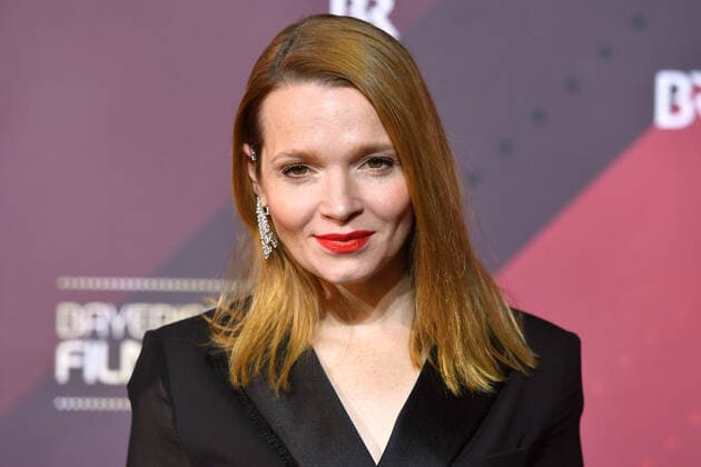 Karline HERFURTH (Schauspielerin) Einzelbild,angeschnittenes Einzelmotiv,Portraet,Portrait,Porträt. 41.Bayerischer Filmpreis 2019-Red Carpet,Roter Teppich,am 17.01.2019 im Prinzregententheater in Muenchen.