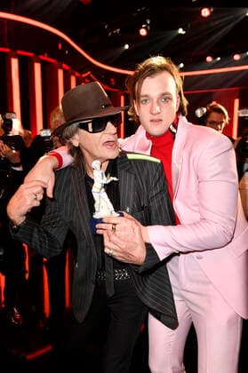 Udo Lindenberg und Jan Bülow bei der Verleihung des 41. Bayerischen Filmpreises 2019 im Prinzregententheater. München, 17.01.2020