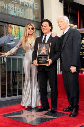 La Toya Jackson, Andy Madadian und Miles Copeland III bei der Zeremonie zur Verleihung von einem Stern an Andy Madadian auf dem Hollywood Walk of Fame. Los Angeles, 17.01.2020 *** La Toya Jackson, Andy Madadian and Miles Copeland III at the Star Award Ceremony for Andy Madadian on the Hollywood Walk of Fame Los Angeles, 17 01 2020 Foto:xD.xBedrosianx xFuturexImage