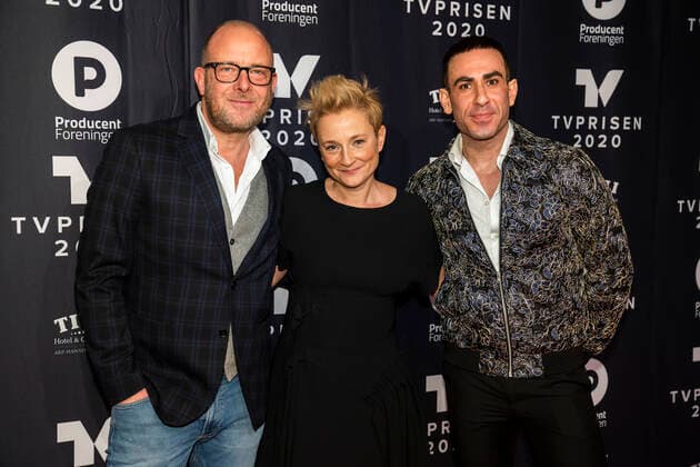 send2net Nikolaj Steen, Ane Cortzen og Abdel Aziz Mahmoud paa den roede loeber ved TV prisen 2020 paa Tivoli Hotel & Cogress Center i Koebenhavn, loerdag den 18. Januar 2020. , Copenhagen Denmark Copyright: MartinxSylvestx cop101 spdk20200118-204809-L