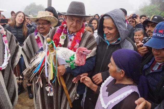 January 19, 2020: EUM20200119NAC01.JPG.SANTA MARÃA TEPANTLALI, Oax., PresidencyPresidenciaAMLO.- Este domingo 19 de enero de 2020, el presidente de Mexico, Andres Manuel Lopez Obrador inaugura el camino rural Santa Maria Tepantlali, en Oaxaca, junto a Alejandro Murat, gobernador del estado y Javier Jimenez Espriu, secretario de Comunicaciones y Transportes. Foto: Agencia EL UNIVERSALRDB. Copyright: xElxUniversalx