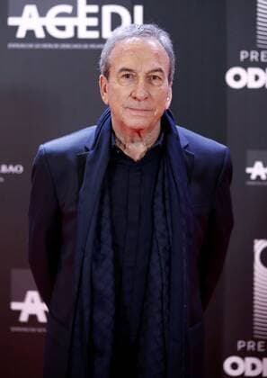 Spanish singer Jose Luis Perales poses for the photographers prior to the Odeon Music Awards gala at the Royal Theater in Madrid, Spain, 20 January 2020. The Odeon awards honor the best Spanish albums and singers of the previous year. Odeon Music Awards Gala in Madrid !ACHTUNG: NUR REDAKTIONELLE NUTZUNG!  Copyright: xJAVIERxLOPEZx GRAF5043 20200120-637151537768597501