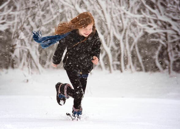 Young Red Haired Girl Playing outside in the Snow Rockford, MN CR_RDOL191110B-235017-01