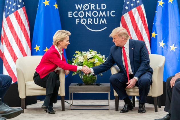 January 21, 2020, Davos, Switzerland : President DONALD TRUMP meets with the President of the European Commission URSULA VON DER LEYEN during the 50th Annual World Economic Forum meeting Tuesday, Jan. 21, 2020, at the Davos Congress Centre in Davos Davos Switzerland - ZUMAz03_ 20200121_sha_z03_941 Copyright: xShealahxCraigheadx