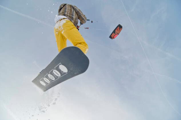 IMAGO Creative: Alternativer Wintersport Snowkite *** Snowkite