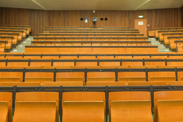 Leerer Hörsaal, Berlin, Deutschland