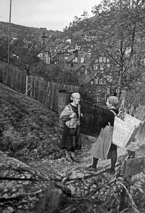 Stadt Lauscha in Thüringen Stadt Lauscha in Thüringen, 1940-50er. City of Lauscha in Thuringia, 1940-50s, Deutschland Copyright: ErichxAndres UnitedArchives6201537