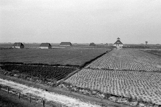 Adolf-Hitler-Koog Adolf-Hitler-Koog, Schleswig-Holstein, 1936. Adolf Hitler Koog in Schleswig-Holstein, 1936., Deutschland Copyright: ErichxAndres UnitedArchives6202632