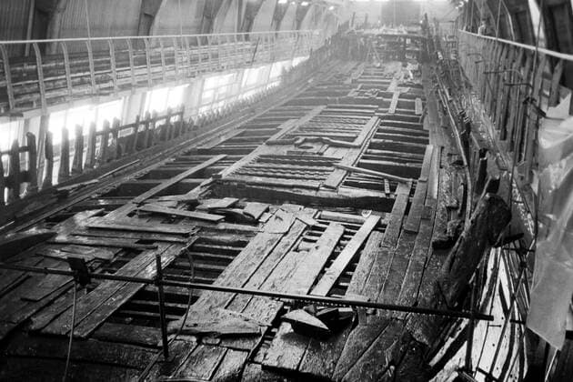 Besuch in Stockholm Das Wrack der Vasa in der damaligen Ausstellungshalle auf Beckholmen, 1969. The Wreckage of the ship Vasa in the exhibition hall of the time on Beckholmen, 1969., Stockholm Schweden Copyright: ErichxAndres UnitedArchives6206509
