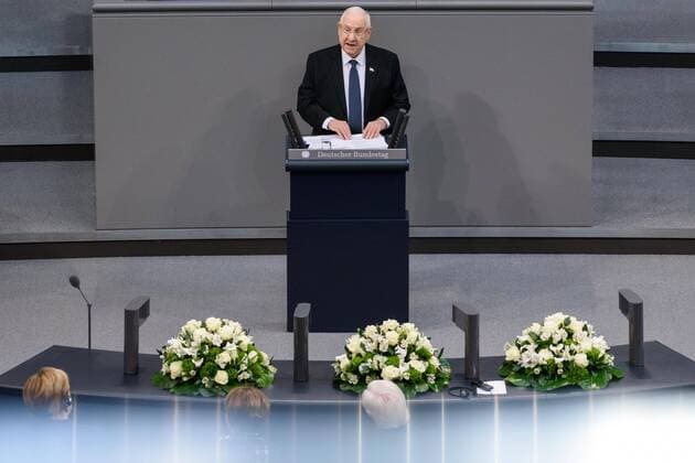 Bilder des Jahres 2020, News 01 Januar News Themen der Woche KW05 Berlin, Gedenkveranstaltung für die Opfer des Nationalsozialismus Deutschland, Berlin - 29.01.2020: Im Bild ist Präsident des Staates Israel Reuven Rivlin während der Gedenkveranstaltung für die Opfer des Nationalsozialismus im deutschen Bundestag zu sehen. Berlin Bundestag Berlin Deutschland *** Berlin, Memorial Service for the Victims of National Socialism Germany, Berlin 29 01 2020 The picture shows President of the State of Israel Reuven Rivlin during the memorial service for the victims of National Socialism in the German Bundestag Berlin Bundestag Berlin Germany