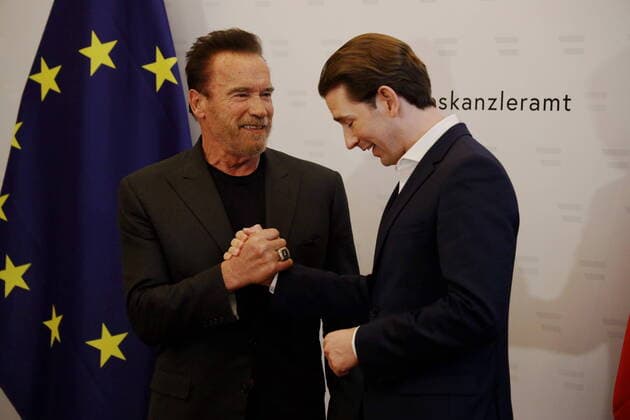 Bilder des Jahres 2020, News 01 Januar News Themen der Woche KW05 Schwarzenegger bei Kurz Wien, BKA, 28. 01. 2020 Arnold SCHWARZENEGGER besucht Sebastian KURZ *** Schwarzenegger near Kurz Vienna, BKA, 28 01 2020 Arnold SCHWARZENEGGER visits Sebastian KURZ