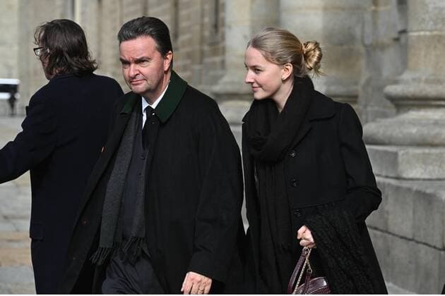 Karl von Habsburg (L), head of the House of Habsburg-Lorraine, and his daughter Eleonore von Habsburg (R), leave after they attended the funeral of Spanish princess Pilar de Borbon, Duchess of Badajoz and Spain s Emeritus King Juan Carlos I s sister, at the Real Monasterio de San Lorenzo basilica, in El Escorial, outside Madrid, Spain, 29 January 2020. More than 200 people attend the funeral, held 21 days after the death of the princess at 83. Funeral of Princess Pilar de Borbon, Emeritus King Juan Carlos I sister !ACHTUNG: NUR REDAKTIONELLE NUTZUNG!  Copyright: xFERNANDOxVILLARx GRAF814 20200129-637159063560638873