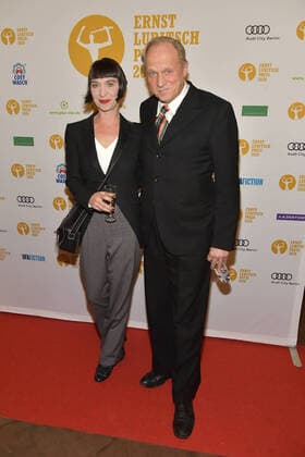 Lubitsch Preis 2020 Ulrich Tukur mit Ehefrau Katharina John Der Club der Filmjournalisten Berlin e.V. zeichnet die grossen Schauspieler Katharina Thalbach und Mario Adorf im Kino Babylon aus Berlin am 29.01.2020