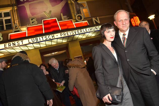 Lubitsch Preis 2020 Ulrich Tukur mit Ehefrau Katharina John Der Club der Filmjournalisten Berlin e.V. zeichnet die grossen Schauspieler Katharina Thalbach und Mario Adorf im Kino Babylon aus Berlin am 29.01.2020