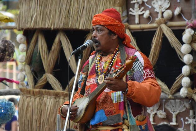 India: World Peace Music Festival Bouls of Bengal of India performing at the Sur Jahan , the World Peace Music Festival 2020 that has been organized by a private organization. Kolkata West Bengal India Copyright: BiswarupxGanguly