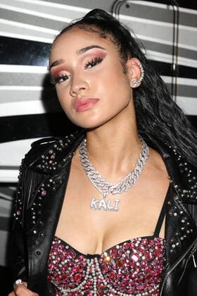 MIAMI, FL - JANUARY 31: Kali at 2020 Vewtopia Music Festival at Marlin s Park in Miami, Florida on January 31, 2020. Copyright: xWalikxGoshornx