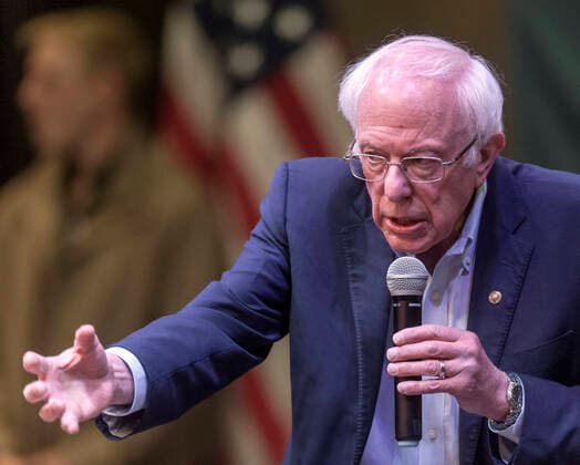 Feb.01, 2020 - Indianola, Iowa, U.S. - U.S. Senator and Democratic presidential candidate BERNIE SANDERS holds a town hall at Simpson College with two days remaining until the Iowa caucuses. Indianola U.S. - ZUMAce6_ 20200201_zaf_ce6_001 Copyright: xBrianxCahnx