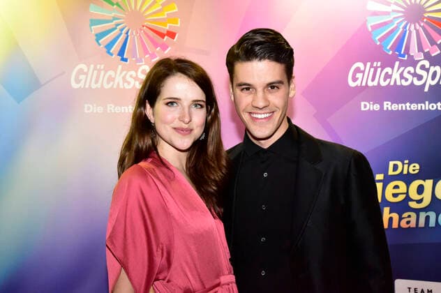 Leonie Brill und Dominic Fritz beim GlücksSpirale-Film Award 2019 im GOP-Theater. München, 03.02.2020