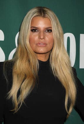 February 4, 2020, New York, New York, USA: Singer actress personality JESSICA SIMPSON with her children ACE KNUTE JOHNSON and MAXWELL DREW JOHNSON, where she promoted her new book Open Book at Barnes and Noble Union Square. New York USA - ZUMAk03_ 20200204_zaf_k03_040 Copyright: xNancyxKaszermanx
