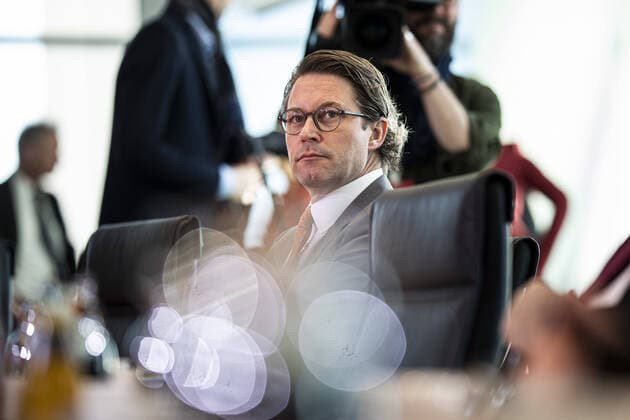 News Bilder des Tages Andreas Scheuer, Bundesminister fuer Verkehr und digitale Infrastruktur, aufgenommen im Rahmen der woechentlichen Sitzung vom Kabinett in Berlin, 05.02.2020. Berlin Deutschland *** Andreas Scheuer, Federal Minister for Transport and Digital Infrastructure, recorded during the weekly meeting of the cabinet in Berlin, 05 02 2020 Berlin Germany Copyright: xFlorianxGaertner photothek.netx