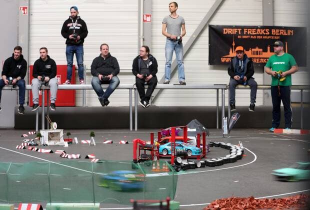 Erfurt - Modell Leben 08.02.2020 , Erfurt, Messehalle, Messe Modell Leben im Bild: Drift-Strecke für ferngesteuerte Modellautos