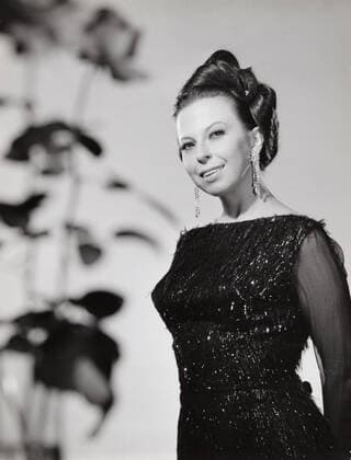 Sylvia Geszty, unagrisch deutsche Opernsängerin, Deutschland ca. 1977. Hungarian German opera singer Sylvia Geszty, Germany ca. 1977. Nur redaktionelle Nutzung. Editorial usage only. Copyright: ArthurxGrimm UnitedArchives82003436