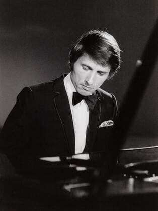 Udo Jürgens, österreichischer Komponist, Pianist und Sänger, Deutschland um 1977. Austrian composer, pianist and singer Udo Juergens, Germany around 1977. Nur redaktionelle Nutzung. Editorial usage only. Copyright: ArthurxGrimm UnitedArchives82004096