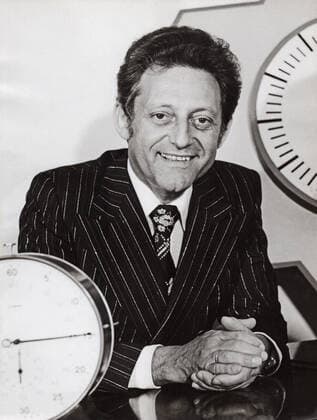 Hans Rosenthal, deutscher Entertainer und Moderator, Deutschland 1974. German entertainer and TV presenter Hans Rosenthal, Germany 1974. Nur redaktionelle Nutzung. Editorial usage only. Copyright: ArthurxGrimm UnitedArchives82005253
