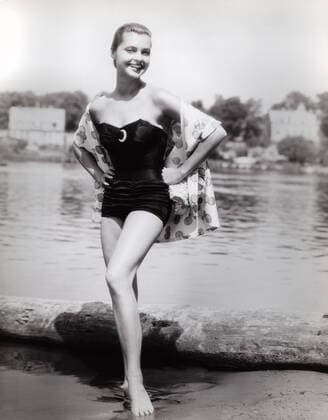 Nadja Tiller, österreichische Schauspielerin, Deutschland um 1955. Austrian actress Nadja Tiller, Germany around 1955. Nur redaktionelle Nutzung. Editorial usage only. Copyright: ArthurxGrimm UnitedArchives82005763
