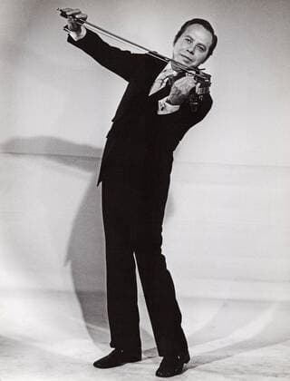 Helmut Zacharias, deutscher Komponist und Violinist, Deutschland Ende 1960er Jahre. German violinist and composer Helmut Zacharias, Germany late 1960s. Nur redaktionelle Nutzung. Editorial usage only. Copyright: ArthurxGrimm UnitedArchives82006080