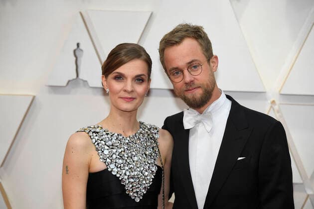 February 9, 2020, Los Angeles, California, USA: HILDUR Gudnadottir AMD SAM SLATER during red carpet arrivals for the 92nd Academy Awards, presented by the Academy of Motion Picture Arts and Sciences (AMPAS), at the Dolby Theatre in Hollywood. Los Angeles USA - ZUMAz03_ 20200209_zbp_z03_071 Copyright: xKevinxSullivanx