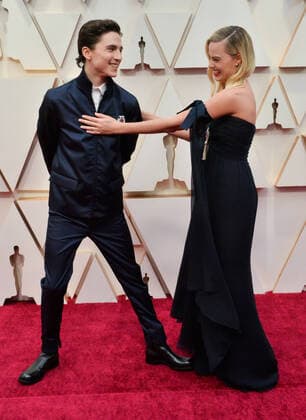 Timothée Chalamet and Margot Robbie arrive for the 92nd annual Academy Awards at the Dolby Theatre in the Hollywood section of Los Angeles on Sunday, February 9, 2020.  LAP20200209310 JIMxRUYMEN