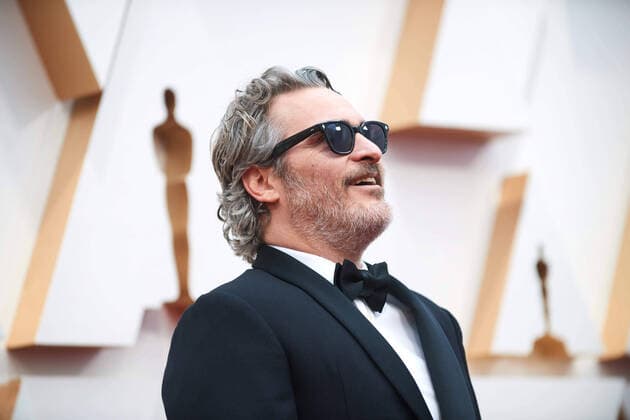 Joaquin Phoenix arrives on the red carpet of The 92nd OscarsÂ® at the DolbyÂ® Theatre in Hollywood, CA on Sunday, February 9, 2020. Los Angeles CA USA  Copyright: xRobertxGladdenx 33967113PLX