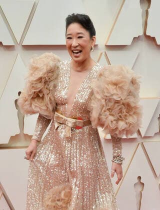 Sandra Oh arrives for the 92nd annual Academy Awards at the Dolby Theatre in the Hollywood section of Los Angeles on Sunday, February 9, 2020.  LAP20200209699 JIMxRUYMEN