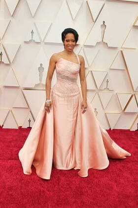 HOLLYWOOD, CALIFORNIA - FEBRUARY 09::Regina King attends the 92nd Annual Academy Awards at Hollywood and Highland on February 09, 2020 in Hollywood, California Copyright: xAdmediax xMediaPunchx
