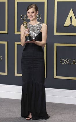 February 9, 2020, Hollywood, California, USA: Hildur Gudnadottir , winner of the Orignal Score award for Ã¢â‚¬oeJoker,Ã¢â‚¬Â poses in the press room of the 92nd Academy Awards on Sunday February 9, 2020 at the Dolby Theater in Hollywood, California. BURT HARRIS BNS PI Hollywood USA - ZUMAp124 20200209_zaa_p124_141 Copyright: xBurtxHarrisx