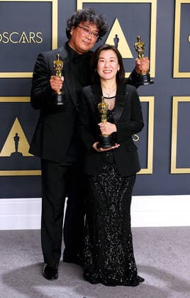 February 9, 2020, Hollywood, CA, USA: HOLLYWOOD, CA - FEBRUARY 9: Bong Joon-ho, Kwak Sin-ae poses in the press room during the 92nd Annual Academy Awards at Loews Hollywood Hotel on February 9, 2020 in Hollywood, California. Photo: Christopher Victorio imageSPACE Hollywood USA - ZUMAs181 20200209_zea_s181_305 Copyright: xImagespacex