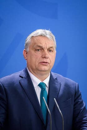 Berlin, Angela Merkel trifft Viktor Orban Deutschland, Berlin - 10.02.2020: Im Bild ist der Ministerpräsident der Republik Ungarn Viktor Mihaly Orban während des gemeinsamen Pressestatements zu sehen. Berlin Bundeskanzleramt Berlin Deutschland