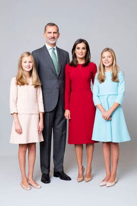 Prinzessin Leonor von Spanien, Köing Felipe VI. von Spanien, Königin Letizia von Spanien, und Prinsessin Sofia von Spanien beim offiziellen Fototermin der spanischen Königsfamilie. Madrid, 11.02.2020