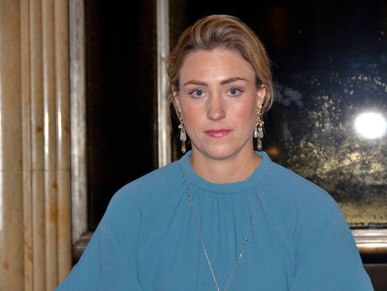 Angelique Kerber, Bayrischer Hof München, Tennis, Tennisspielerin, Wimbledonsiegerin von 2018 Angelique Kerber hat einen Sponsoring-Vertrag mit der dänischen Schmuckmarke Ole Lynggaard Copenhagen geschlossen. Grand-Slam-Siegerin, Berufstennisspielerin, will bei den Olympischen Spielen 2020 in Tokio die Fahne der deutschen Mannschaft tragen.
