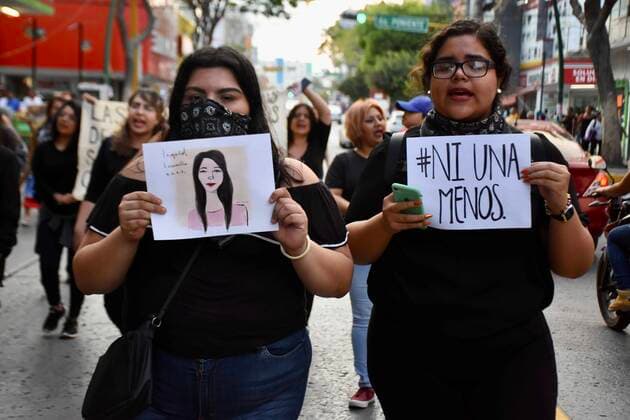 February 14, 2020: EUM20200214SOC33.JPG .TUXTLA GUTIERREZ, Chis. ProtestProtesta-Feminicidios.- 14 de febrero de 2020. Un grupo de feministas marchan en la capital chiapaneca en memoria de las mujeres victimas de feminicidio. Foto: Agencia EL UNIVERSALEELG  - ZUMAu78_ 20200214_zaf_u78_095 Copyright: xElxUniversalx