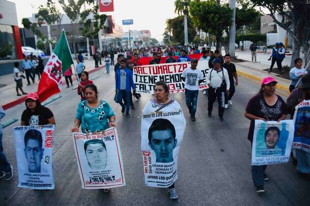 February 16, 2020: EUM20200216SOC19.JPG .TUXTLA GUTIERREZ, Chis. ProtestProtesta-Normalistas.- 16 de febrero de 2020. Padres de los 43 normalistas desaparecidos en Ayotzinapa y estudiantes de la Normal Rural de Mactumactza marcharon en Tuxtla Gutierrez. Foto: Agencia EL UNIVERSALEELG Copyright: xElxUniversalx
